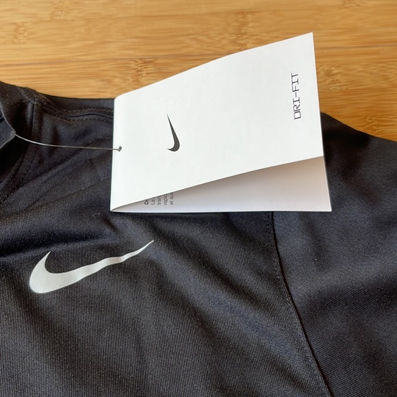 Nike Men's Dri-Fit Training T-Shirt/The Nike Tee Black size M NWT - Picture 3 of 6